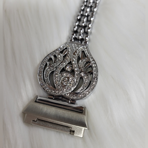 Fitbit Ionic Band Silver - Picture 2 of 9